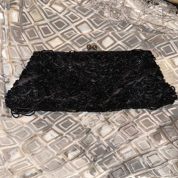 Beaded Satin Kissing Evening Clutch Black Silver Tone Hardware - Picture 1 of 6